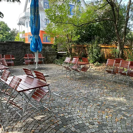 Landgasthaus Doebraberg فندق *